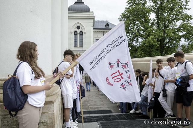 (Foto) Festivitatea de deschidere celei de-a V-a ediții a Întâlnirii Tinerilor Ortodocși din Moldova