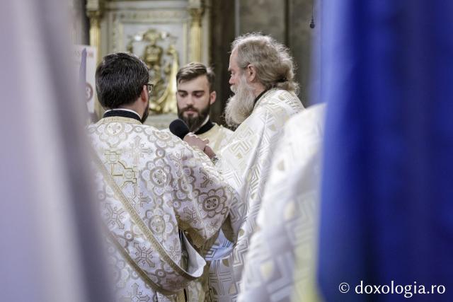 (Foto) Festivitatea de deschidere celei de-a V-a ediții a Întâlnirii Tinerilor Ortodocși din Moldova
