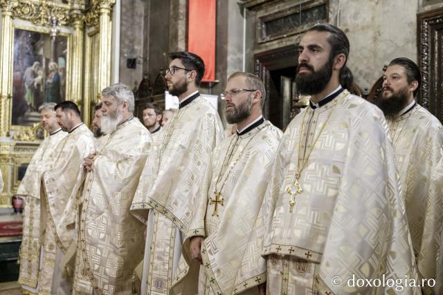 (Foto) Tinerii ortodocși, uniți în rugăciune la finalul celei de-a cincea ediții ITO Moldova