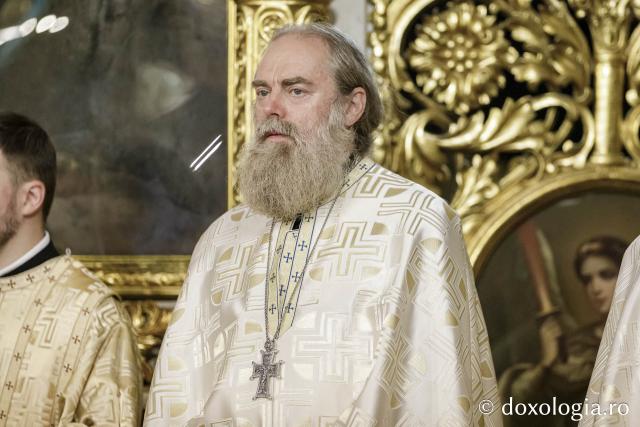 (Foto) Tinerii ortodocși, uniți în rugăciune la finalul celei de-a cincea ediții ITO Moldova