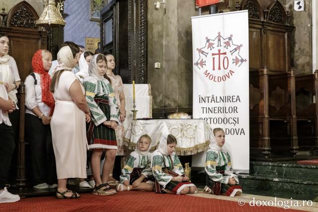 (Foto) Tinerii ortodocși, uniți în rugăciune la finalul celei de-a cincea ediții ITO Moldova