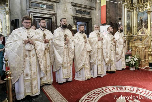 (Foto) Tinerii ortodocși, uniți în rugăciune la finalul celei de-a cincea ediții ITO Moldova