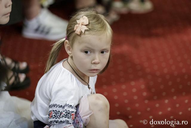 (Foto) Tinerii ortodocși, uniți în rugăciune la finalul celei de-a cincea ediții ITO Moldova