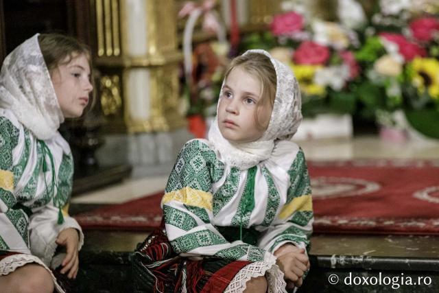 (Foto) Tinerii ortodocși, uniți în rugăciune la finalul celei de-a cincea ediții ITO Moldova