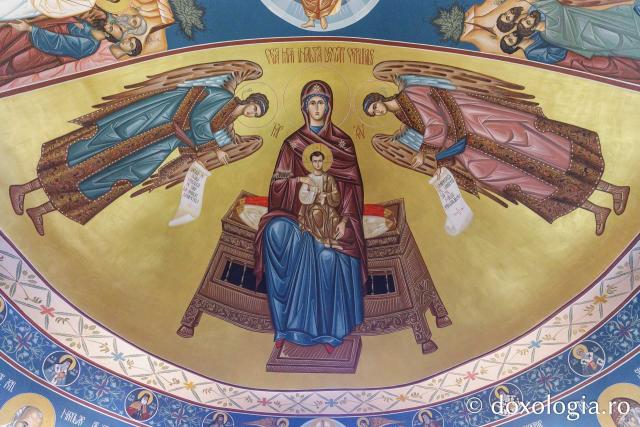 Biserica „Soborul Tuturor Sfinților” din localitatea Urșița în așteptarea veșmântului de sfințire / Foto: pr. Silviu Cluci Biserica „Soborul Tuturor Sfinților” din localitatea Urșița