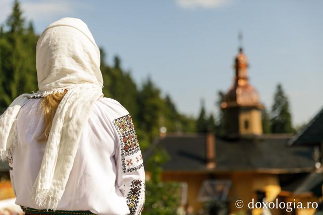 Sărbătoarea Schimbării la Față a Domnului – hram la Mănăstirea Sihla