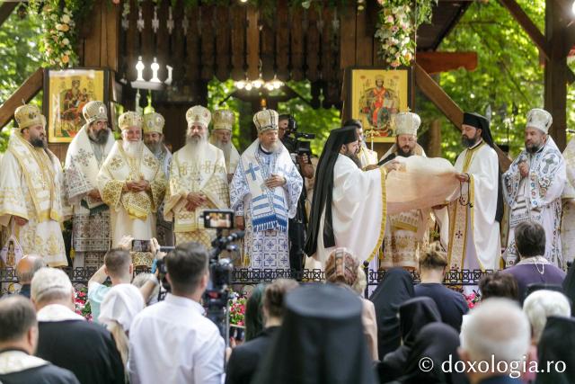 Proclamarea Canonizării Sfântului Cuvios Serafim cel Răbdător de la Sâmbăta de Sus