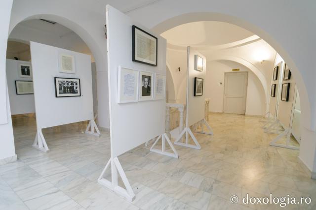 Expoziția documentară despre Sfântul Cuvios Serafim cel Răbdător de la Sâmbăta de Sus