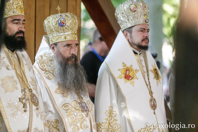 Sfânta Liturghie de la Proclamarea Canonizării Sfântului Cuvios Serafim cel Răbdător de la Sâmbăta de Sus