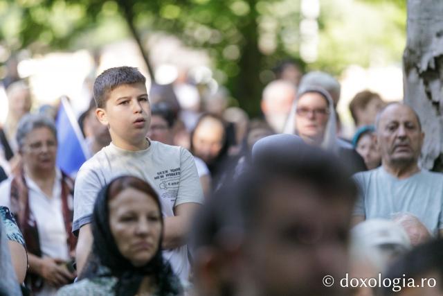 Sfânta Liturghie de la Proclamarea Canonizării Sfântului Cuvios Serafim cel Răbdător de la Sâmbăta de Sus