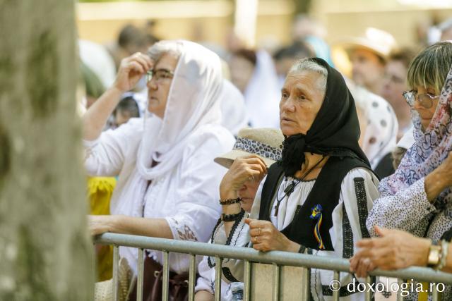 Sfânta Liturghie de la Proclamarea Canonizării Sfântului Cuvios Serafim cel Răbdător de la Sâmbăta de Sus