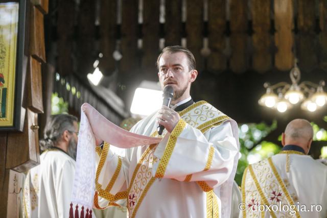 Sfânta Liturghie de la Proclamarea Canonizării Sfântului Cuvios Serafim cel Răbdător de la Sâmbăta de Sus