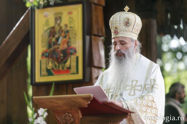 Sfânta Liturghie de la Proclamarea Canonizării Sfântului Cuvios Serafim cel Răbdător de la Sâmbăta de Sus