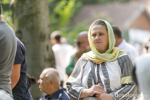 Sfânta Liturghie de la Proclamarea Canonizării Sfântului Cuvios Serafim cel Răbdător de la Sâmbăta de Sus