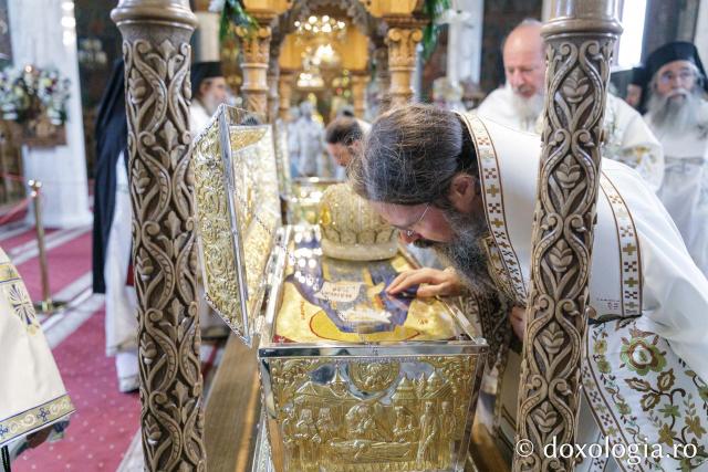 Sfânta Liturghie cu ocazia proclamării locale a canonizării Sfinților Cuvioși Paisie și Cleopa