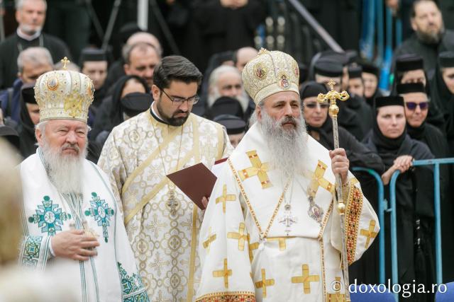 Sfânta Liturghie cu ocazia proclamării locale a canonizării Sfinților Cuvioși Paisie și Cleopa