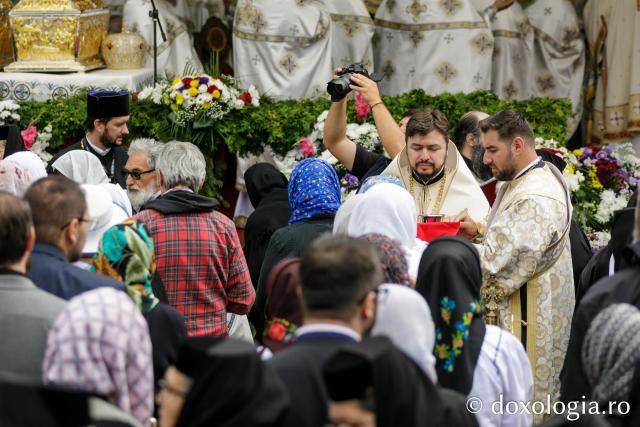 Sfânta Liturghie cu ocazia proclamării locale a canonizării Sfinților Cuvioși Paisie și Cleopa