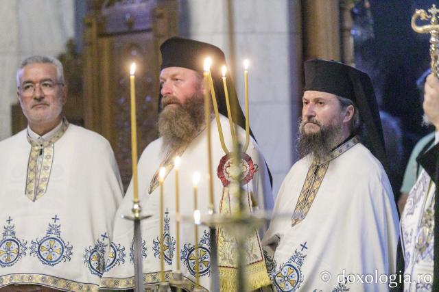 Priveghere la praznicul Schimbării la Față, la Mănăstirea Sihăstria