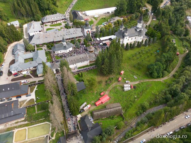 În zbor peste Sihăstria Sfinților Cleopa și Paisie – 7 august 2025