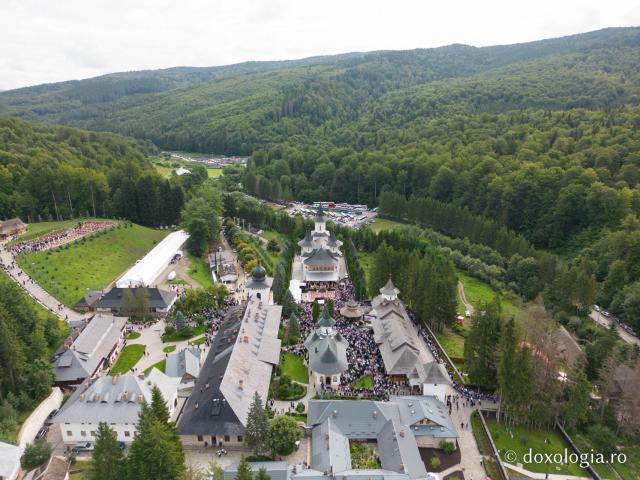 În zbor peste Sihăstria Sfinților Cleopa și Paisie – 7 august 2025