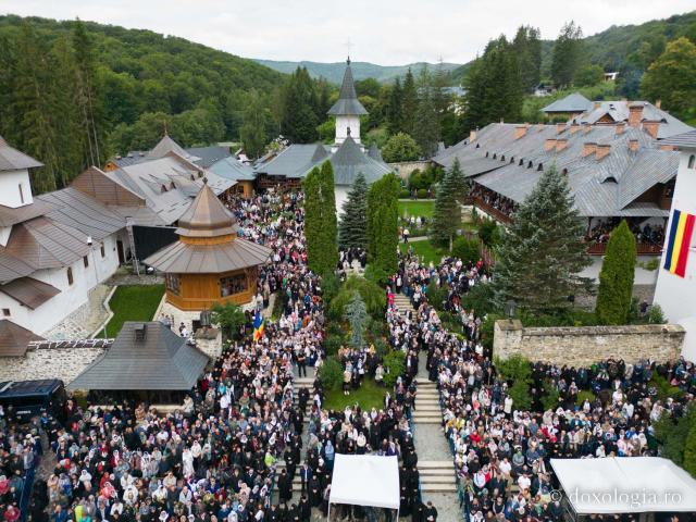În zbor peste Sihăstria Sfinților Cleopa și Paisie – 7 august 2025