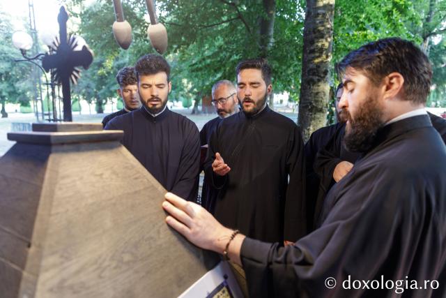Priveghere la Mănăstirea Brâncoveanu în cinstea Sfântului Cuvios Serafim cel Răbdător