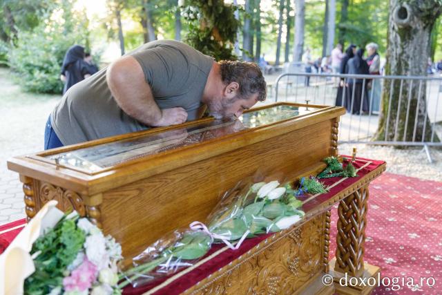 Priveghere la Mănăstirea Brâncoveanu în cinstea Sfântului Cuvios Serafim cel Răbdător