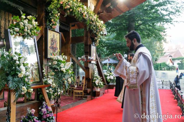 Priveghere la Mănăstirea Brâncoveanu în cinstea Sfântului Cuvios Serafim cel Răbdător