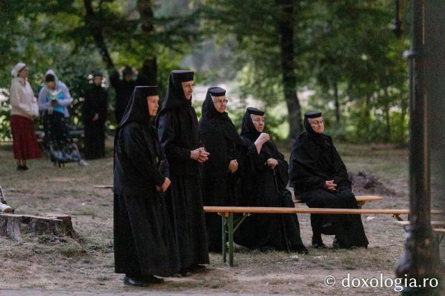 Priveghere la Mănăstirea Brâncoveanu în cinstea Sfântului Cuvios Serafim cel Răbdător