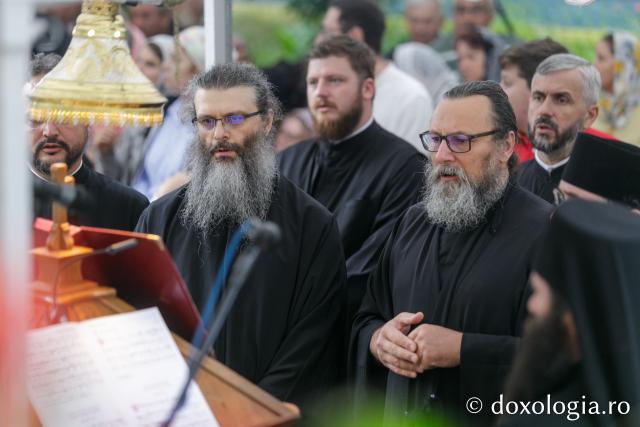 Priveghere în cinstea Sfintei Cuvioase Teodora la Mănăstirea Sihăstria