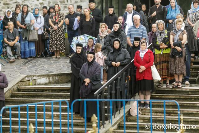 Priveghere în cinstea Sfintei Cuvioase Teodora la Mănăstirea Sihăstria
