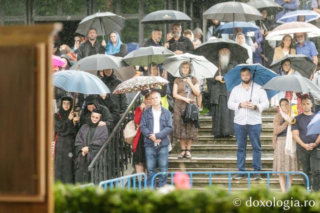 Priveghere în cinstea Sfintei Cuvioase Teodora la Mănăstirea Sihăstria