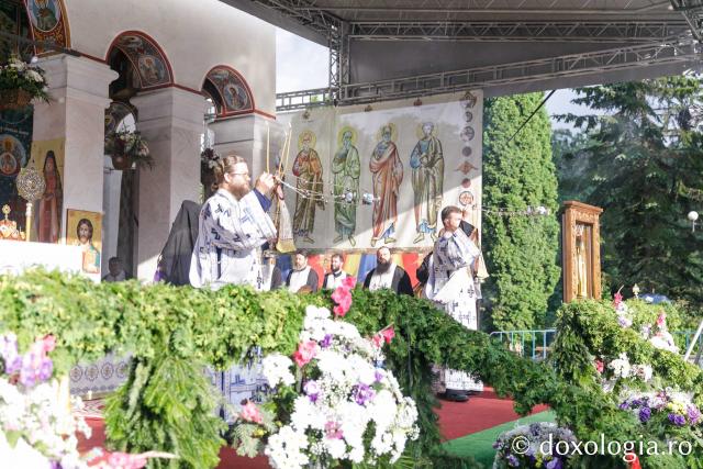 Priveghere în cinstea Sfintei Cuvioase Teodora la Mănăstirea Sihăstria