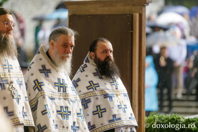 Priveghere în cinstea Sfintei Cuvioase Teodora la Mănăstirea Sihăstria