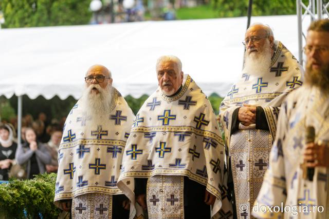Priveghere în cinstea Sfintei Cuvioase Teodora la Mănăstirea Sihăstria