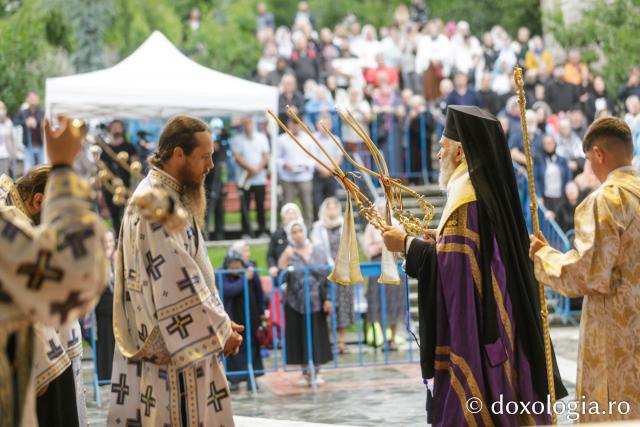 Priveghere în cinstea Sfintei Cuvioase Teodora la Mănăstirea Sihăstria