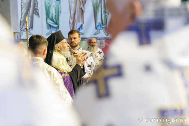 Priveghere în cinstea Sfintei Cuvioase Teodora la Mănăstirea Sihăstria