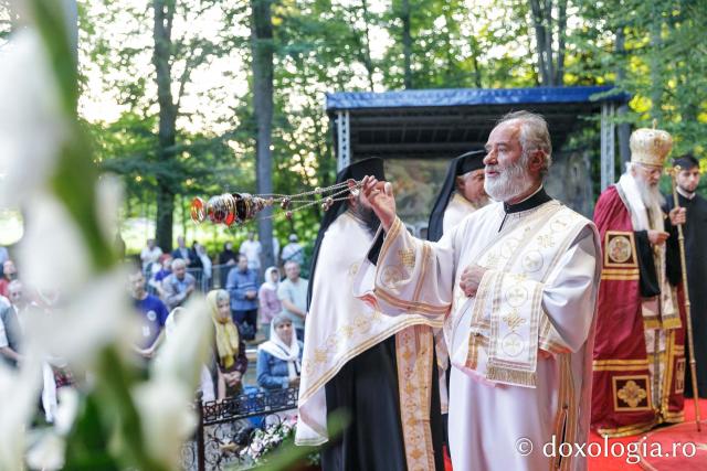 Priveghere în cinstea Sfinților Martiri Brâncoveni la Mănăstirea Sâmbăta de Sus