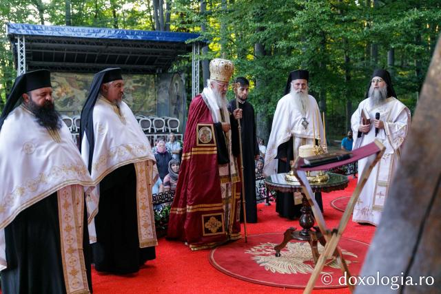 Priveghere în cinstea Sfinților Martiri Brâncoveni la Mănăstirea Sâmbăta de Sus