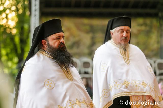 Priveghere în cinstea Sfinților Martiri Brâncoveni la Mănăstirea Sâmbăta de Sus