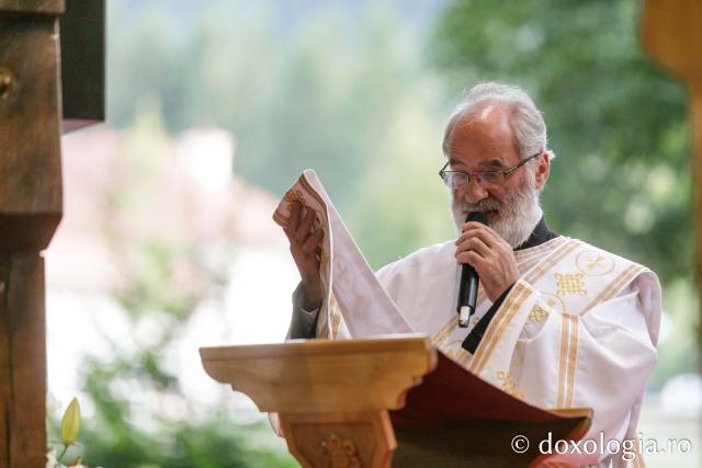 Priveghere în cinstea Sfinților Martiri Brâncoveni la Mănăstirea Sâmbăta de Sus