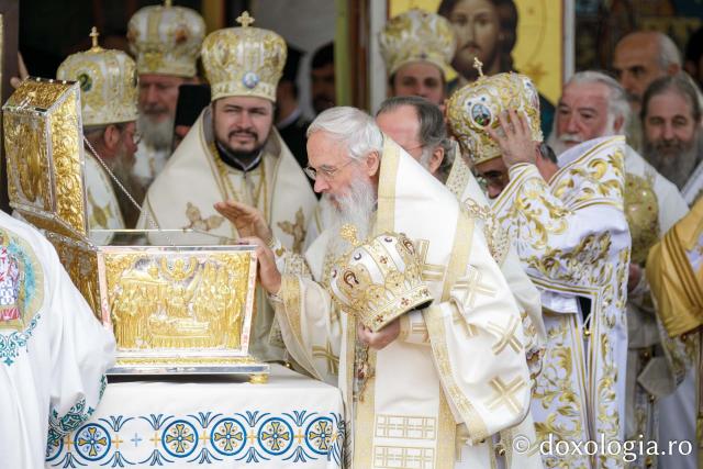 Proclamarea locală a canonizării Sfinților Cuvioși Paisie și Cleopa de la Sihăstria