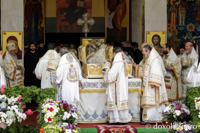 Proclamarea locală a canonizării Sfinților Cuvioși Paisie și Cleopa de la Sihăstria