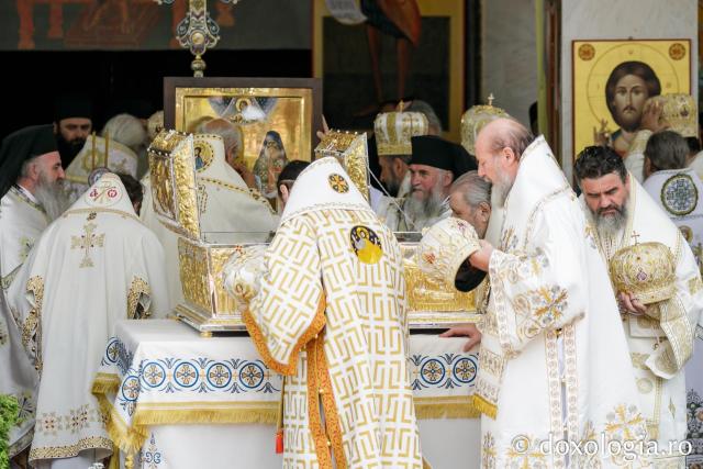 Proclamarea locală a canonizării Sfinților Cuvioși Paisie și Cleopa de la Sihăstria