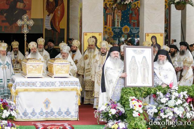 Proclamarea locală a canonizării Sfinților Cuvioși Paisie și Cleopa de la Sihăstria