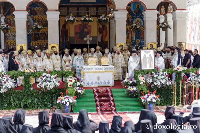 Proclamarea locală a canonizării Sfinților Cuvioși Paisie și Cleopa de la Sihăstria