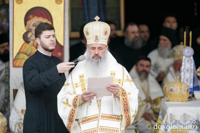 Proclamarea locală a canonizării Sfinților Cuvioși Paisie și Cleopa de la Sihăstria
