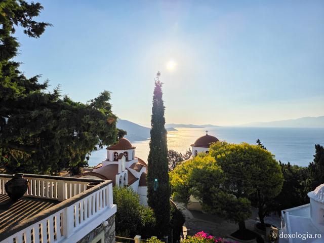Frumusețea Mănăstirii „Sfântul Cuvios Sava cel Nou” din Kalymnos