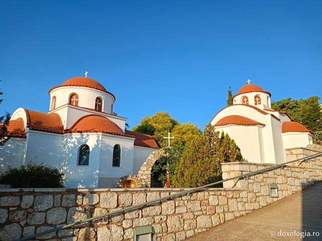 Frumusețea Mănăstirii „Sfântul Cuvios Sava cel Nou” din Kalymnos