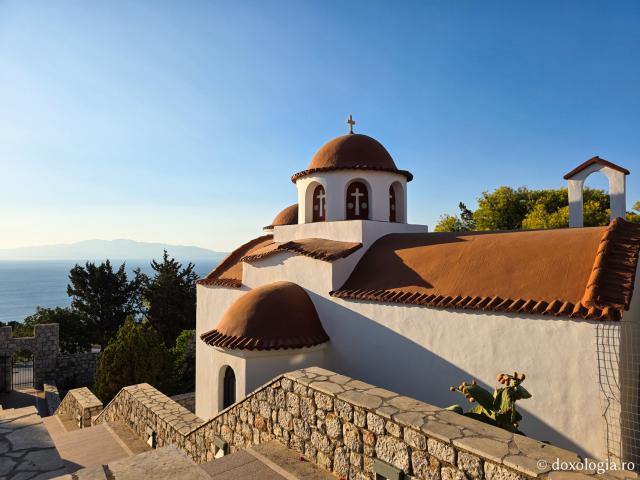 Frumusețea Mănăstirii „Sfântul Cuvios Sava cel Nou” din Kalymnos